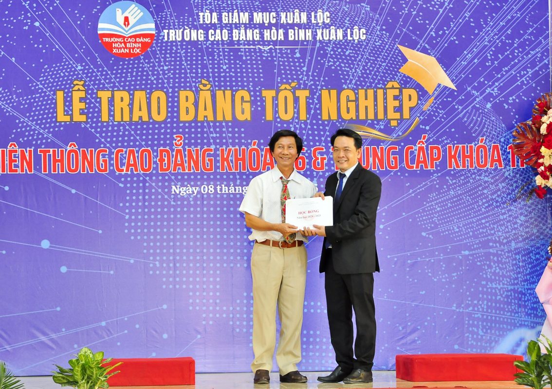 TRƯỜNG CAO ĐẲNG HÒA BÌNH XUÂN LỘC TRAO BẰNG TỐT NGHIỆP ĐỢT THÁNG 05/2025 CDHBtotnghiep2025 138