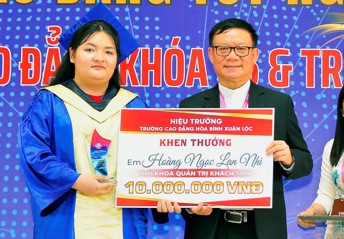 TRƯỜNG CAO ĐẲNG HÒA BÌNH XUÂN LỘC TRAO BẰNG TỐT NGHIỆP ĐỢT THÁNG 05/2025 CDHBtotnghiep2025 188