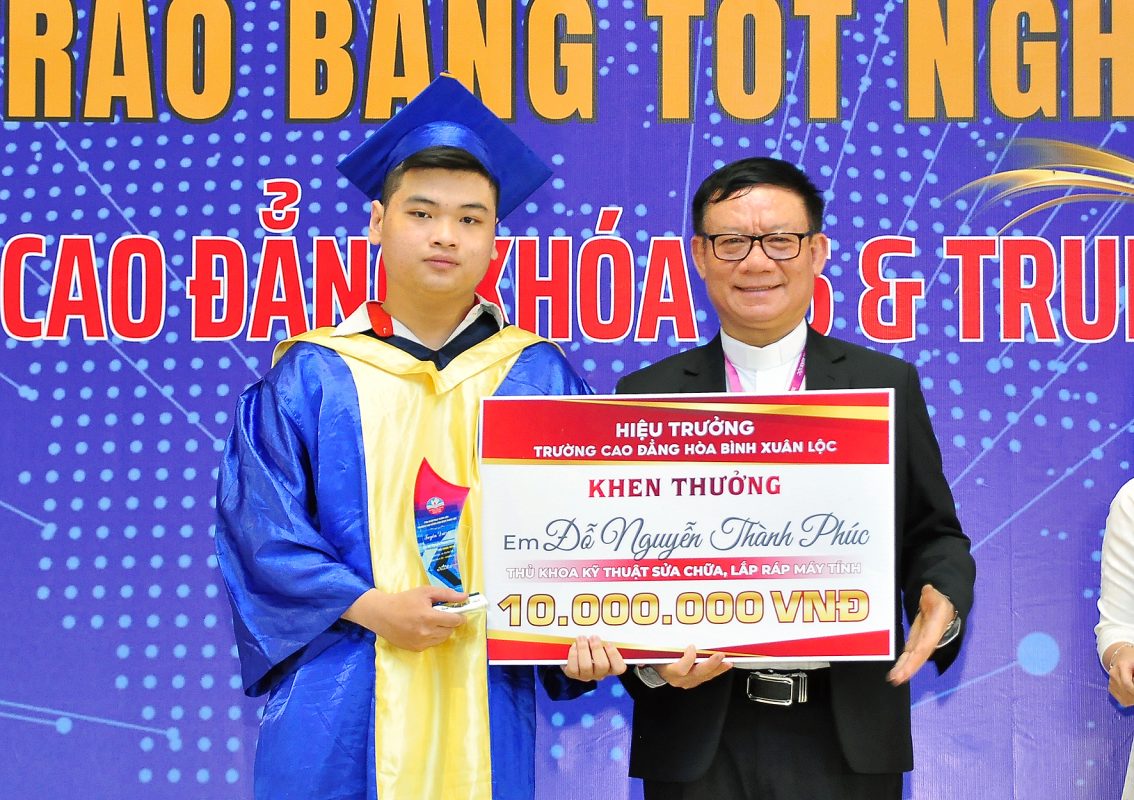 TRƯỜNG CAO ĐẲNG HÒA BÌNH XUÂN LỘC TRAO BẰNG TỐT NGHIỆP ĐỢT THÁNG 05/2025 CDHBtotnghiep2025 190